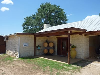 Fiesta Winery - outside