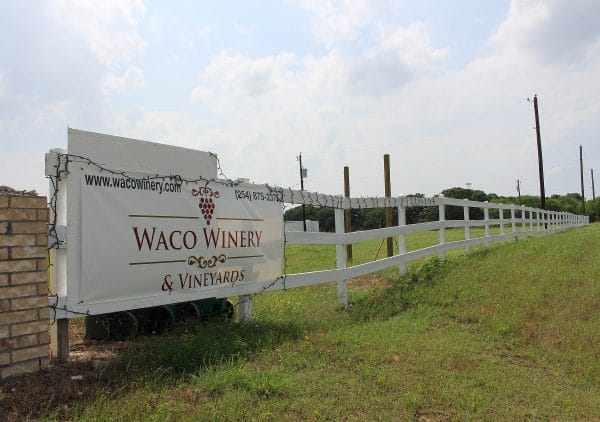 Waco Winery sign
