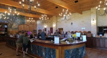 Becker Vineyards tasting room