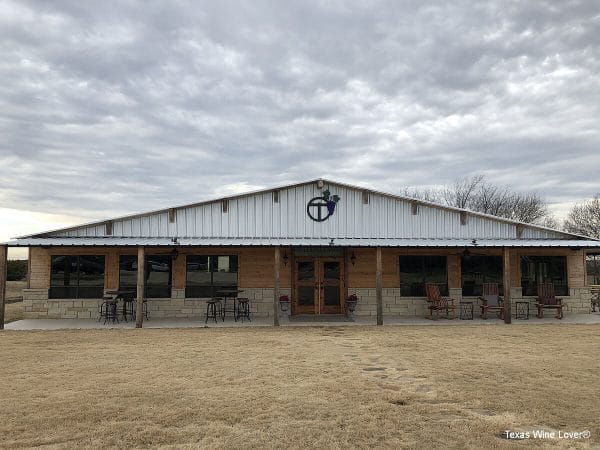 Bull Lion Ranch and Vineyard tasting room