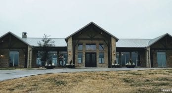 Dove Ridge Winery event center