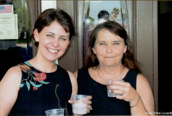 Amie and her mom (@2003)